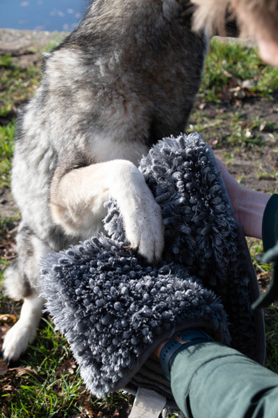 ROYAL DRY puikiai sugeriantis rankšluostis šunims 35 -81 cm, pilkas paveikslėlis