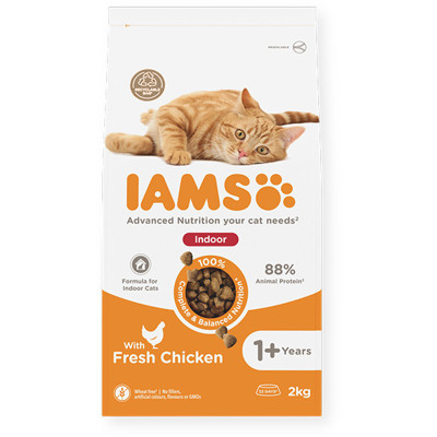 IAMS sausas maistas namuose gyvenančioms katėms su vištiena, 2 kg