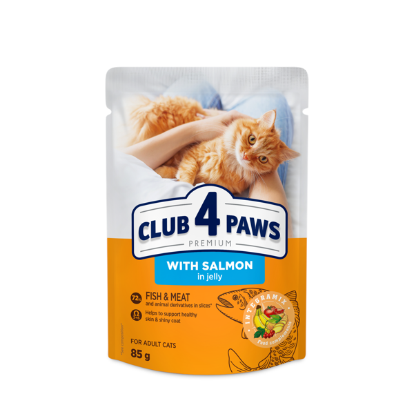 CLUB 4 PAWS Premium konservuotas pašaras su lašiša drebučiuose suaugusioms katėms, 85 g