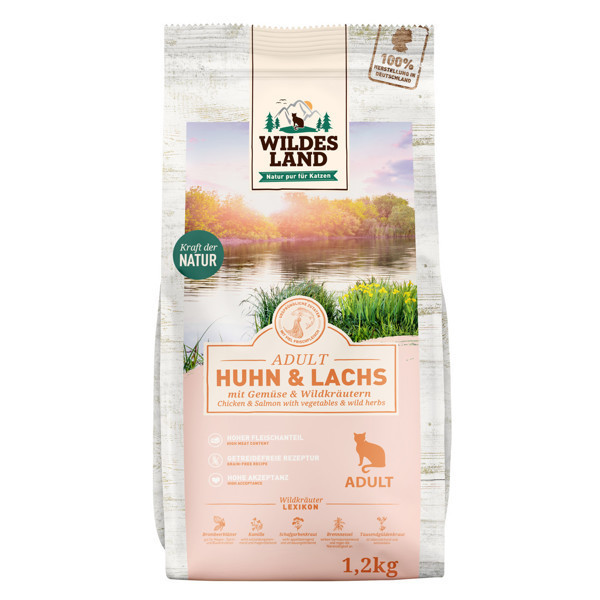 Akc. Wildes Land Classic Adult Chicken & salmon sausas pašaras katėms, 70 g